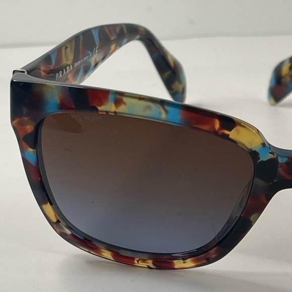 Prada Tortoise Shell Sunglasses - Picture 4 of 11